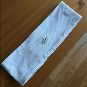 Alo Performance Conquer Headband